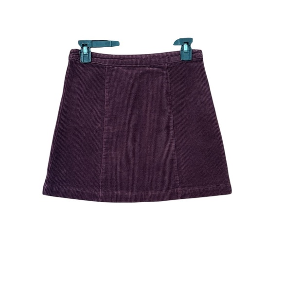 Forever 21 Women's Mini Skirt Burgundy Corduroy Size Medium - Picture 2 of 3